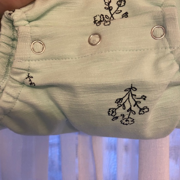 Ettie & H bubble (3-6mo) - Picture 4 of 4